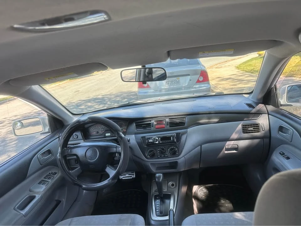 2006 Mitsubishi Lancer 8th Gen - Image 12 of 13