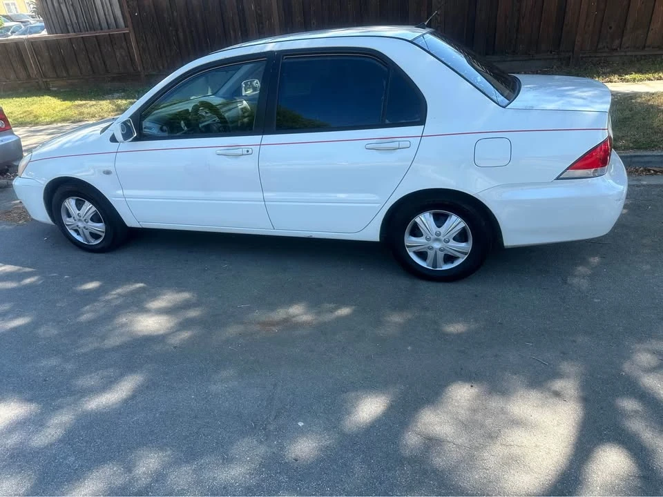 2006 Mitsubishi Lancer 8th Gen - Image 2 of 13