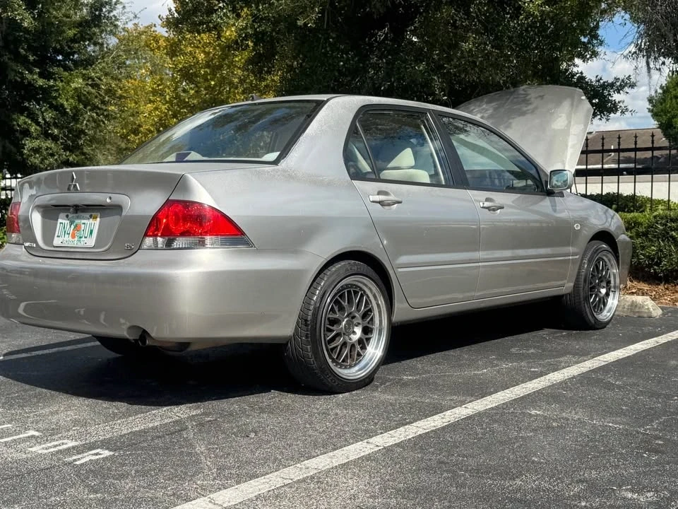 2006 Mitsubishi Lancer 8th Gen - Image 3 of 11