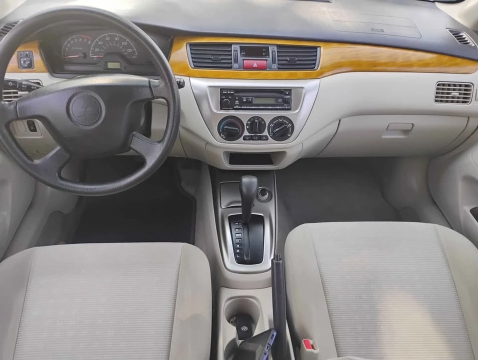 2006 Mitsubishi Lancer 9th Gen - Image 9 of 11