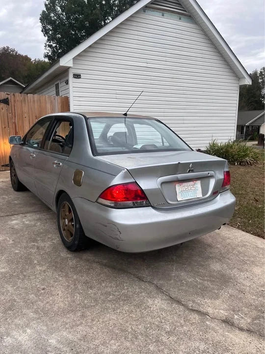 2006 Mitsubishi Lancer 8th Gen - Image 3 of 8