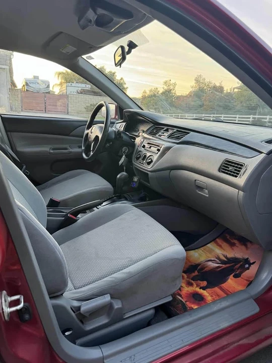 2006 Mitsubishi Lancer 8th Gen - Image 7 of 11