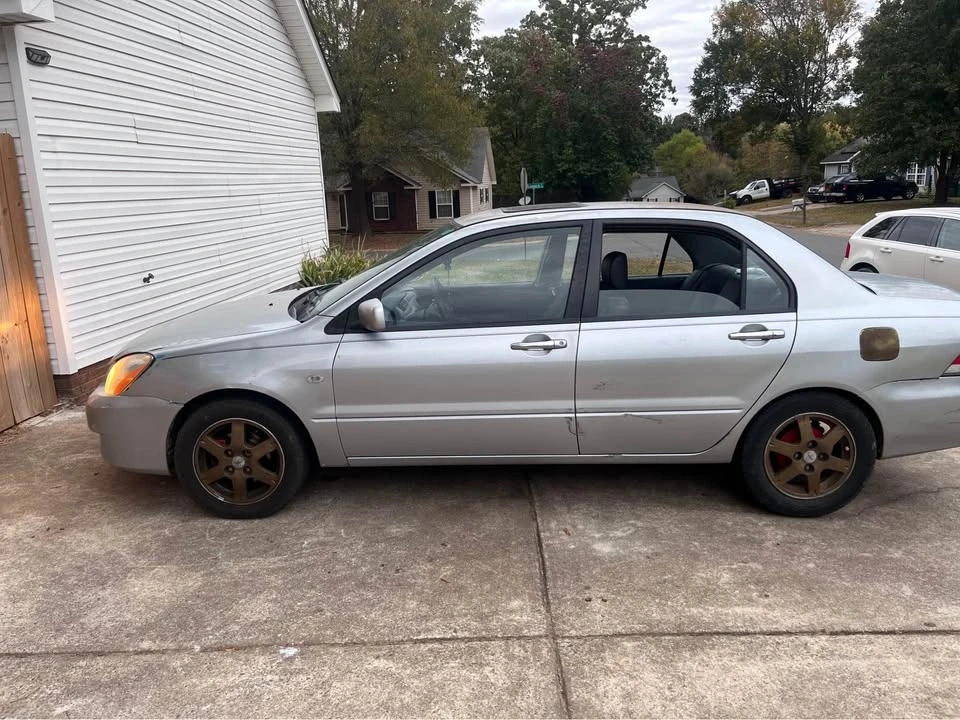 2006 Mitsubishi Lancer 8th Gen - Image 2 of 8