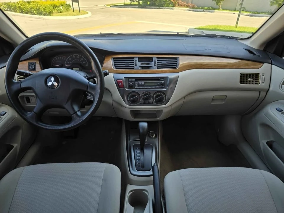 2006 Mitsubishi Lancer 8th Gen - Image 5 of 9