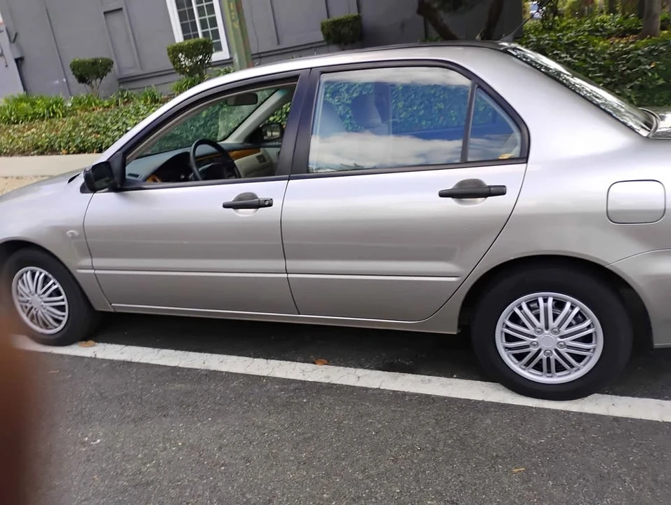 2006 Mitsubishi Lancer 9th Gen - Image 6 of 11