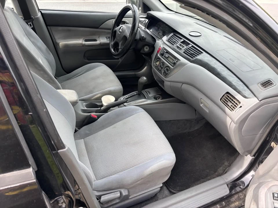 2006 Mitsubishi Lancer 7th Gen - Image 6 of 8