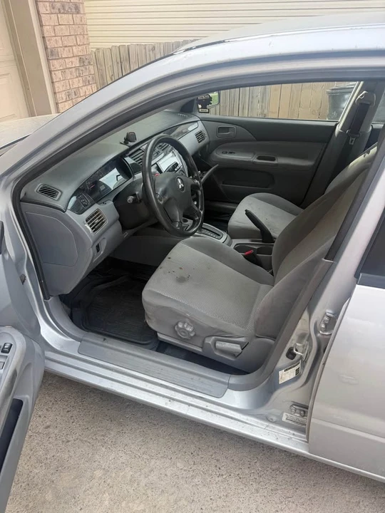 2006 Mitsubishi Lancer 8th Gen - Image 4 of 6