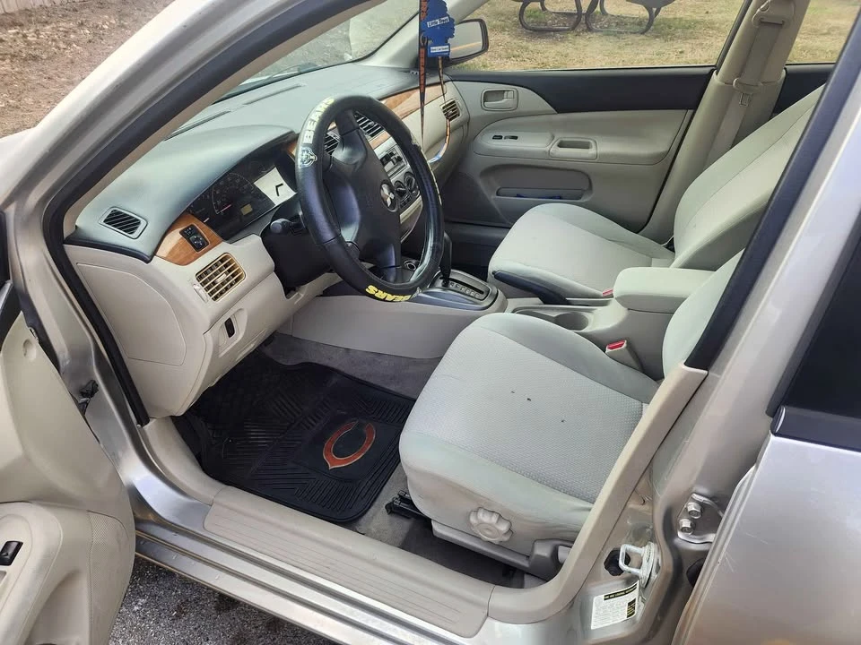 2006 Mitsubishi Lancer 8th Gen - Image 7 of 11