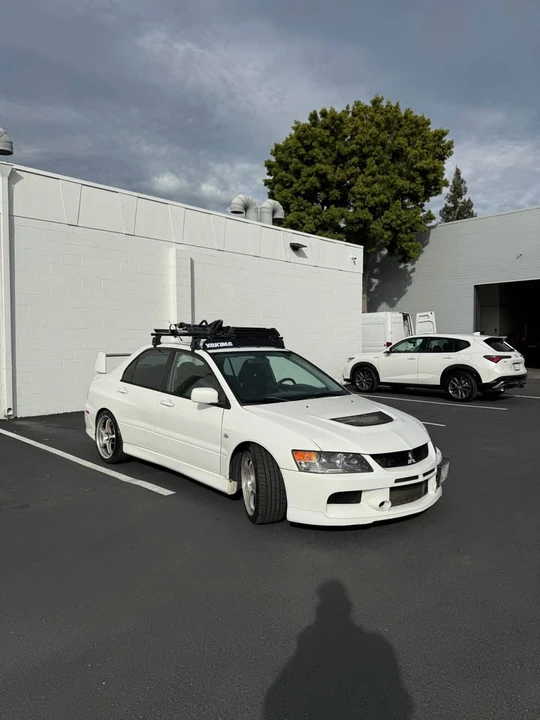 2006 Mitsubishi Lancer Evolution IX 8th Gen - Image 2 of 5