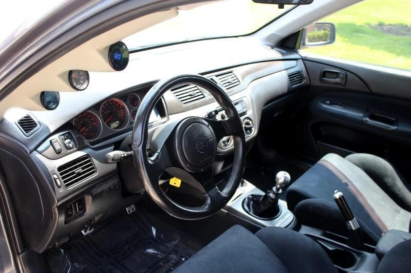 2006 Mitsubishi Lancer Evolution IX 8th Gen - Image 9 of 18
