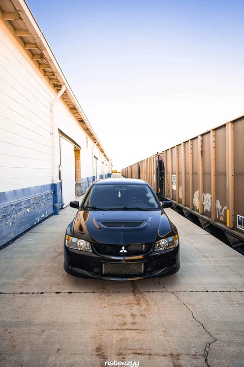 2006 Mitsubishi Lancer Evolution IX 8th Gen - Image 2 of 7