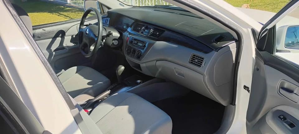 2006 Mitsubishi Lancer 8th Gen - Image 14 of 14