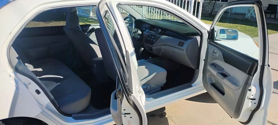 2006 Mitsubishi Lancer 8th Gen - Image 11 of 14