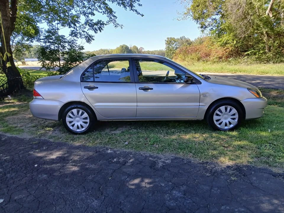 2006 Mitsubishi Lancer 8th Gen - Image 3 of 16