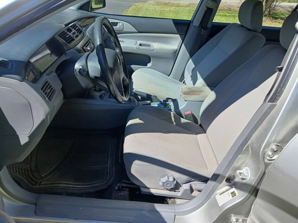 2006 Mitsubishi Lancer 8th Gen - Image 8 of 16