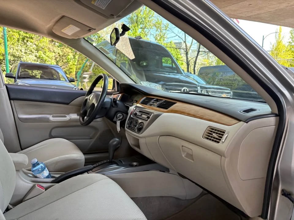 2006 Mitsubishi Lancer 8th Gen - Image 17 of 18