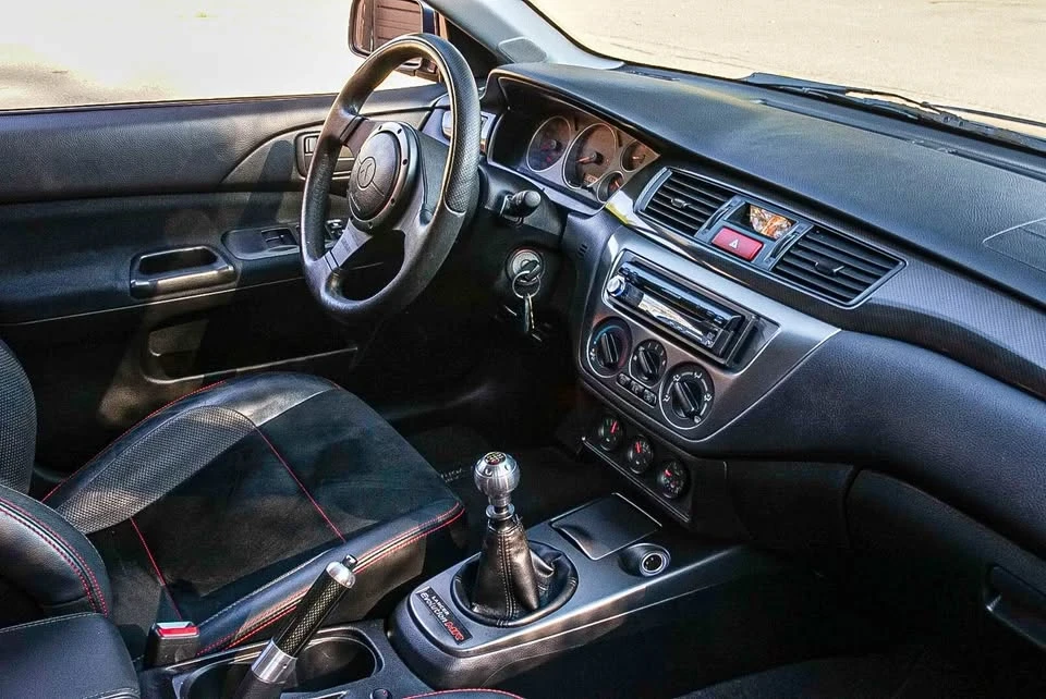 2006 Mitsubishi Lancer Evolution IX 8th Gen - Image 11 of 19