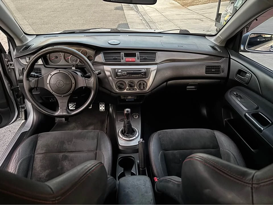 2006 Mitsubishi Lancer Evolution IX 8th Gen - Image 10 of 12