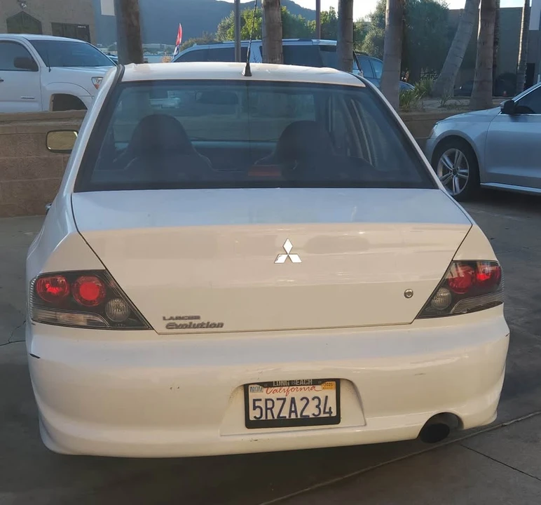 2006 Mitsubishi Lancer Evolution IX 8th Gen - Image 4 of 8