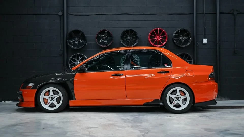2006 Mitsubishi Lancer Evolution IX 8th Gen - Image 2 of 20