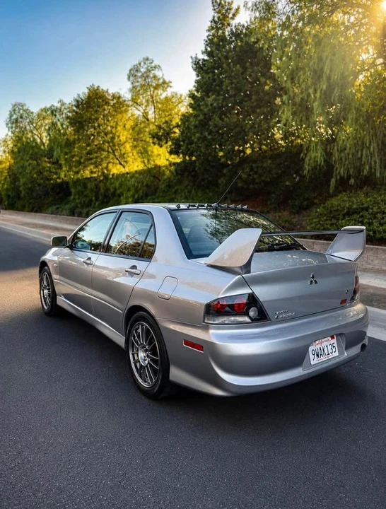 2006 Mitsubishi Lancer Evolution IX 8th Gen - Image 2 of 14