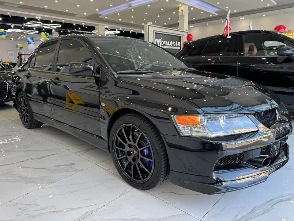 2006 Mitsubishi Lancer Evolution IX 8th Gen - Image 2 of 15
