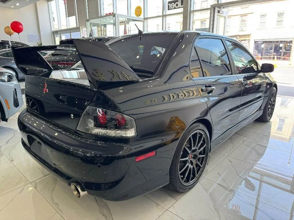 2006 Mitsubishi Lancer Evolution IX 8th Gen - Image 3 of 15