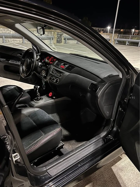 2006 Mitsubishi Lancer Evolution IX 8th Gen - Image 7 of 14