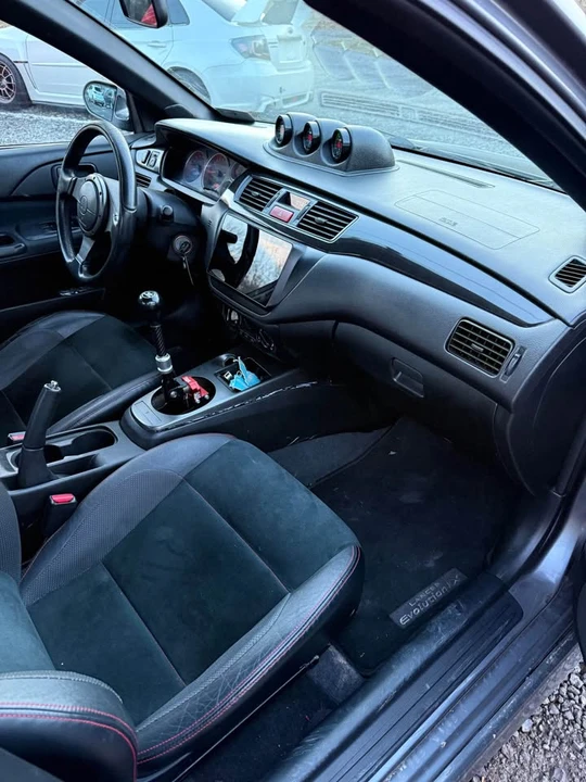 2006 Mitsubishi Lancer Evolution IX 8th Gen - Image 12 of 12
