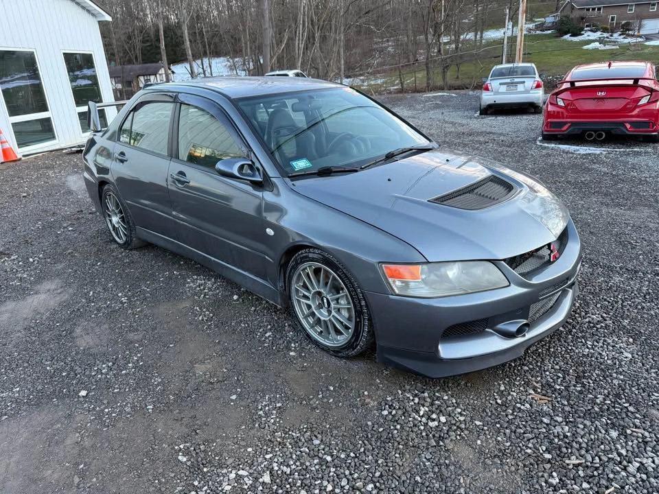 2006 Mitsubishi Lancer Evolution IX 8th Gen - Image 2 of 12