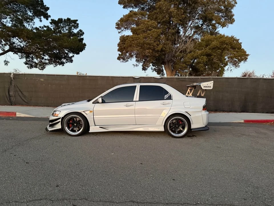 2006 Mitsubishi Lancer Evolution IX 8th Gen - Image 2 of 7