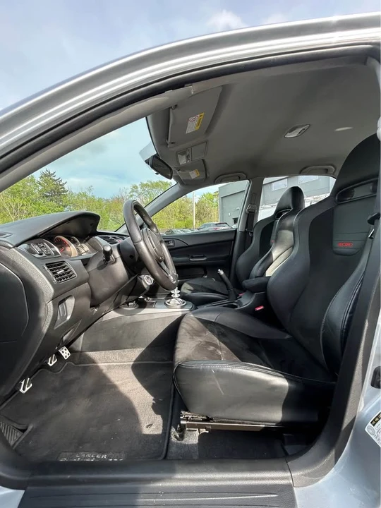 2006 Mitsubishi Lancer Evolution IX 8th Gen - Image 11 of 13