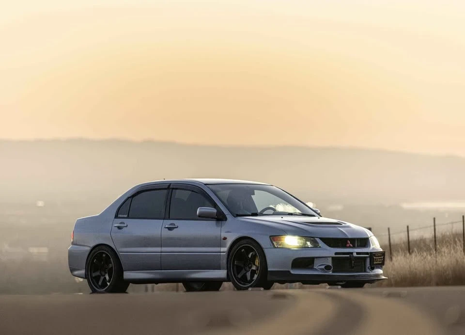 2006 Mitsubishi Lancer Evolution IX 8th Gen - Image 2 of 4