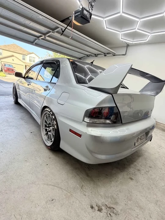 2006 Mitsubishi Lancer Evolution IX 8th Gen - Image 2 of 5