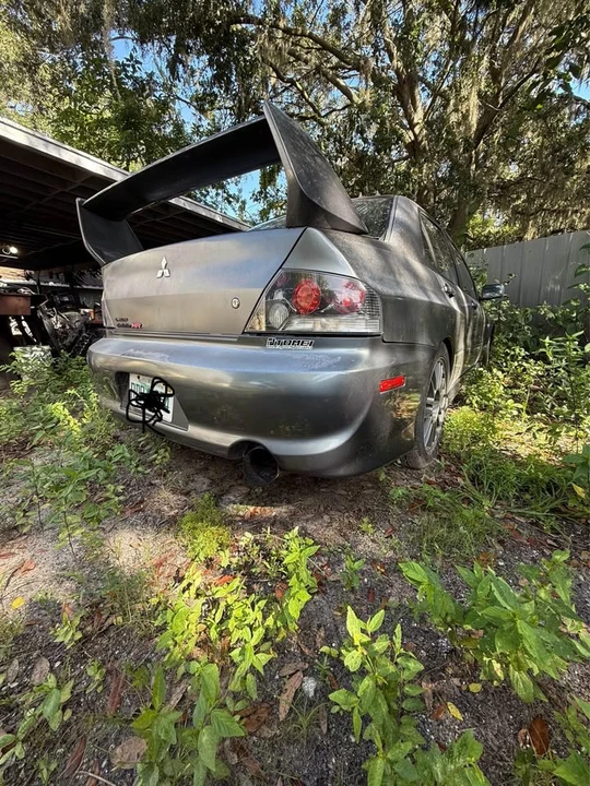 2006 Mitsubishi Lancer Evolution IX 8th Gen - Image 2 of 11
