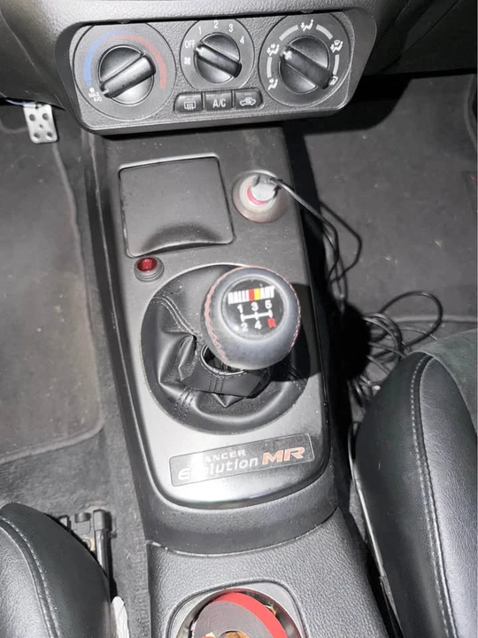 2006 Mitsubishi Lancer Evolution IX 8th Gen - Image 8 of 14