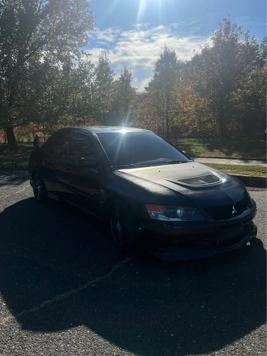 2006 Mitsubishi Lancer Evolution IX 8th Gen - Image 2 of 15