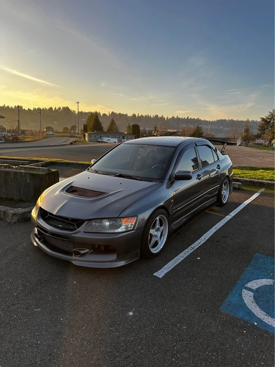 2006 Mitsubishi Lancer Evolution IX 8th Gen - Image 2 of 5