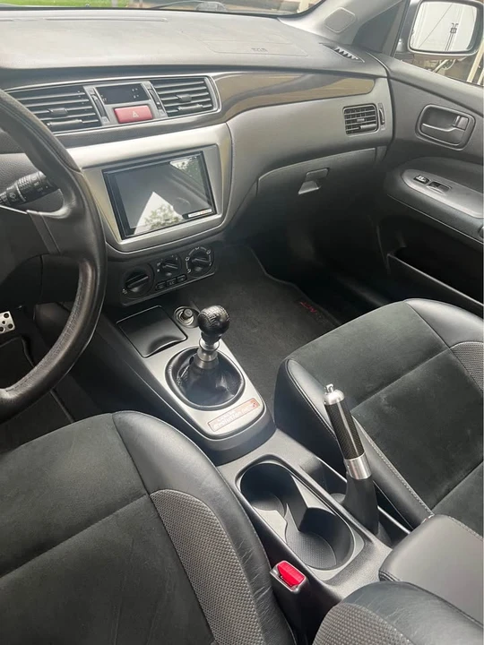 2006 Mitsubishi Lancer Evolution IX 8th Gen - Image 9 of 10