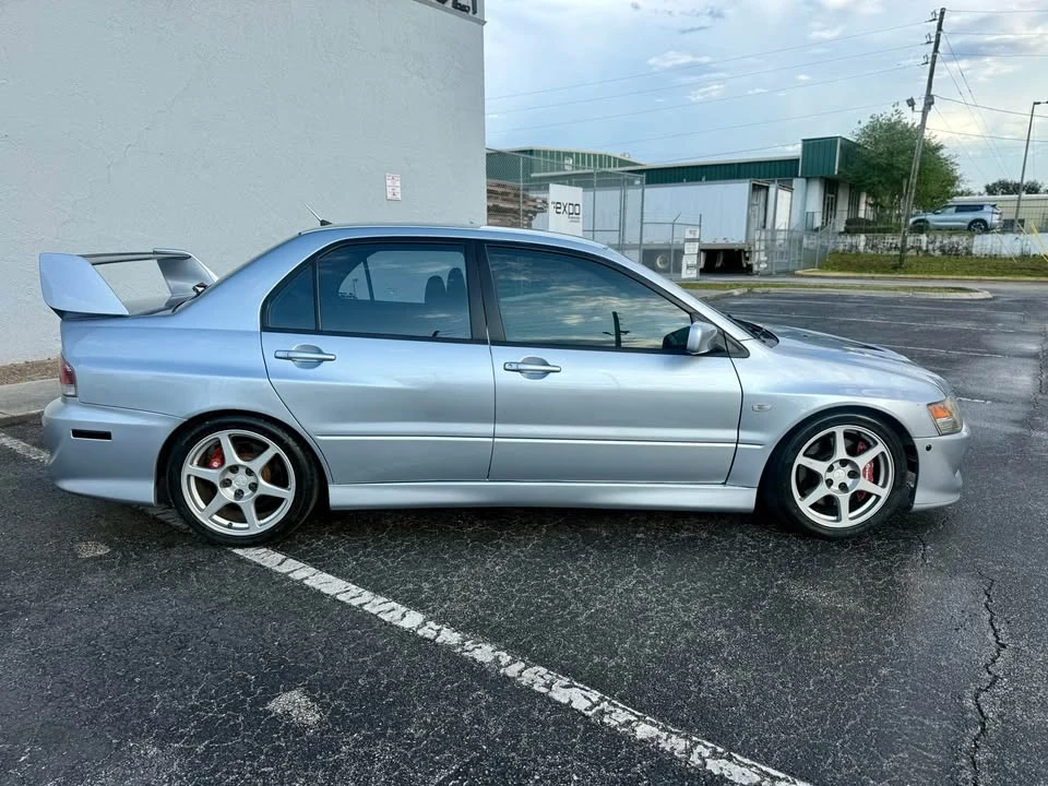 2006 Mitsubishi Lancer Evolution IX 8th Gen - Image 8 of 14