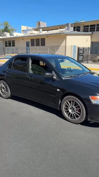 2006 Mitsubishi Lancer Evolution IX 8th Gen - Image 2 of 2