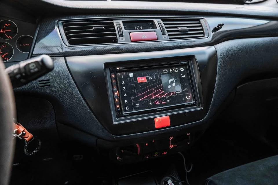 2006 Mitsubishi Lancer Evolution IX 8th Gen - Image 8 of 13