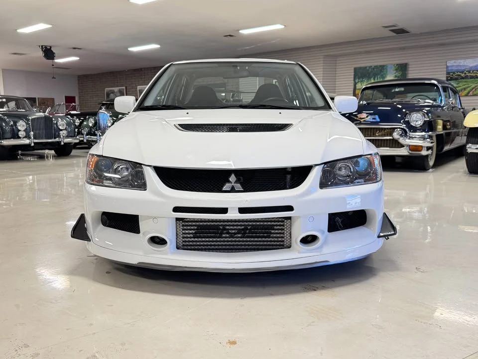 2006 Mitsubishi Lancer Evolution IX 8th Gen - Image 3 of 11