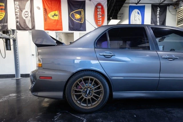2006 Mitsubishi Lancer Evolution IX 8th Gen - Image 17 of 20