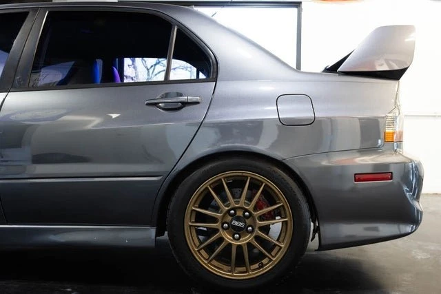 2006 Mitsubishi Lancer Evolution IX 8th Gen - Image 8 of 20