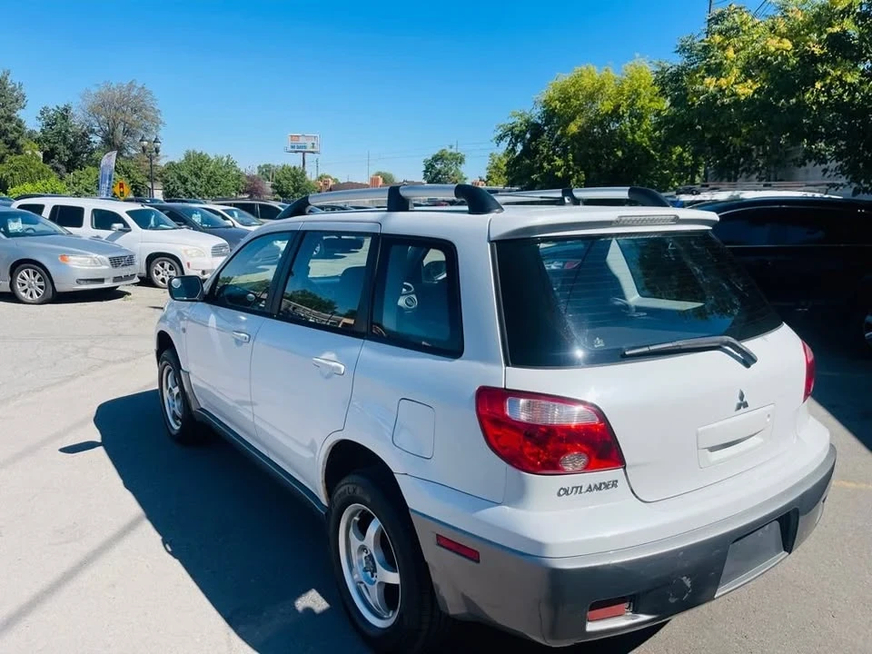 2006 Mitsubishi Outlander - Image 7 of 20