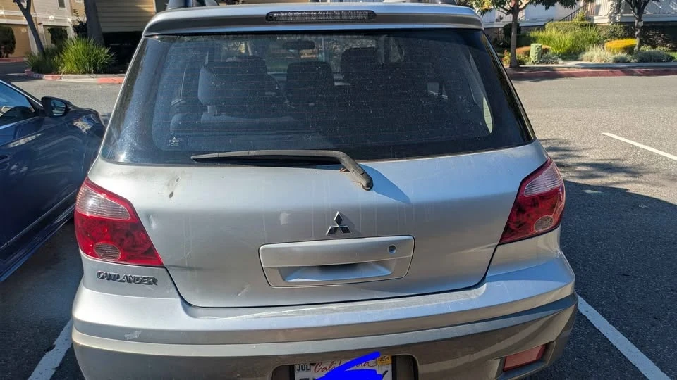 2006 Mitsubishi Outlander - Image 6 of 6