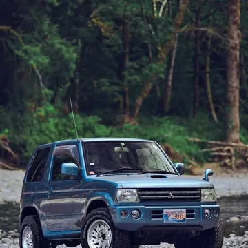 2006 Mitsubishi Pajero Mini