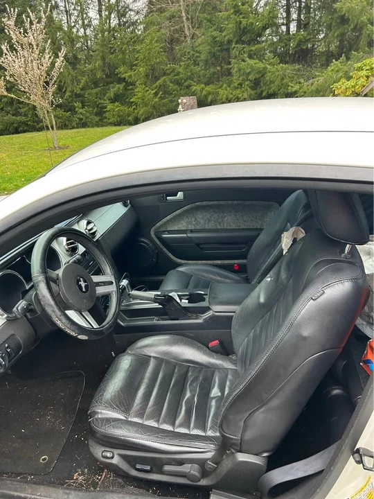 2006 Ford S197 Mustang GT - Image 2 of 4