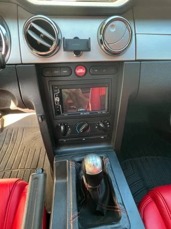 2006 Ford S197 Mustang - Image 9 of 11